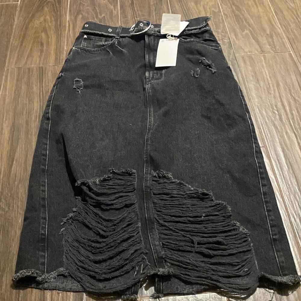 Zara distressed denim black skirt